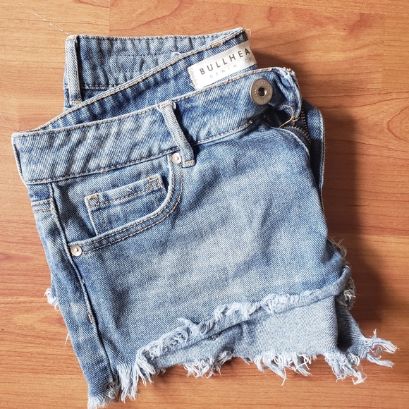 PacSun Low Rise Short-Shorts - Picture 3 of 4